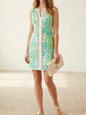 Lilly Pulitzer Janice shift dress in ITS A ZOO